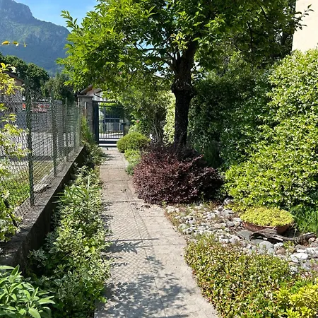 Dom wakacyjny Acchiappasogni House Malgrate